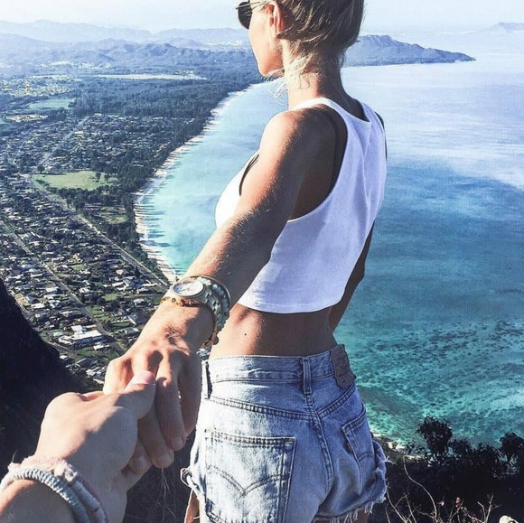 A jeans short - Picture 1 of 1